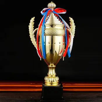 Veľká Zlatá Trofej Pohár Vlastné Trofej Farebné Pásky Gold Award Pre Športové Turnaje, Súťaže, Futbal Futbalový Zápas Ligy